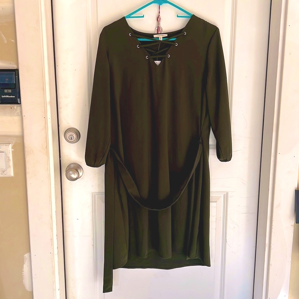 Green dress with tie